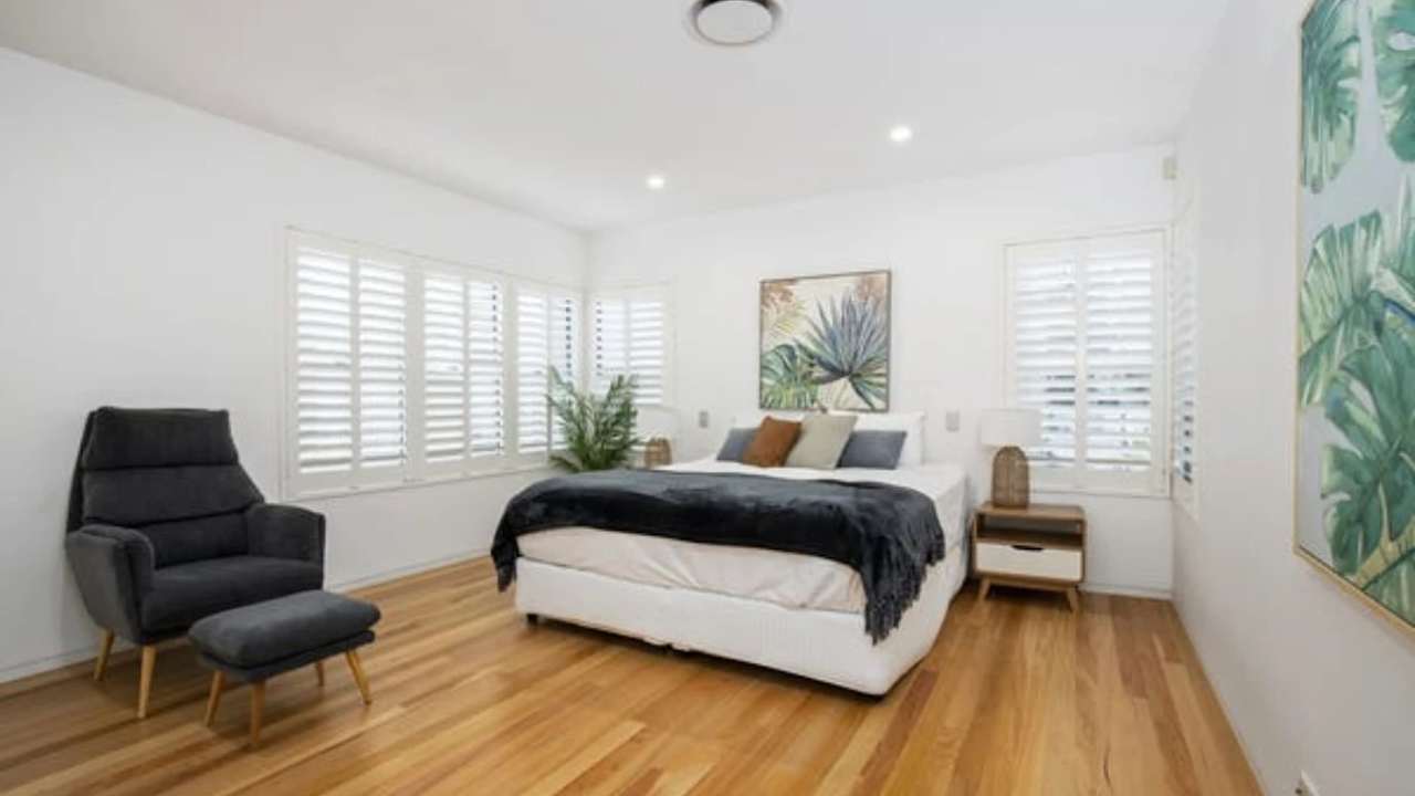 Furnished room with ensuite in a share house