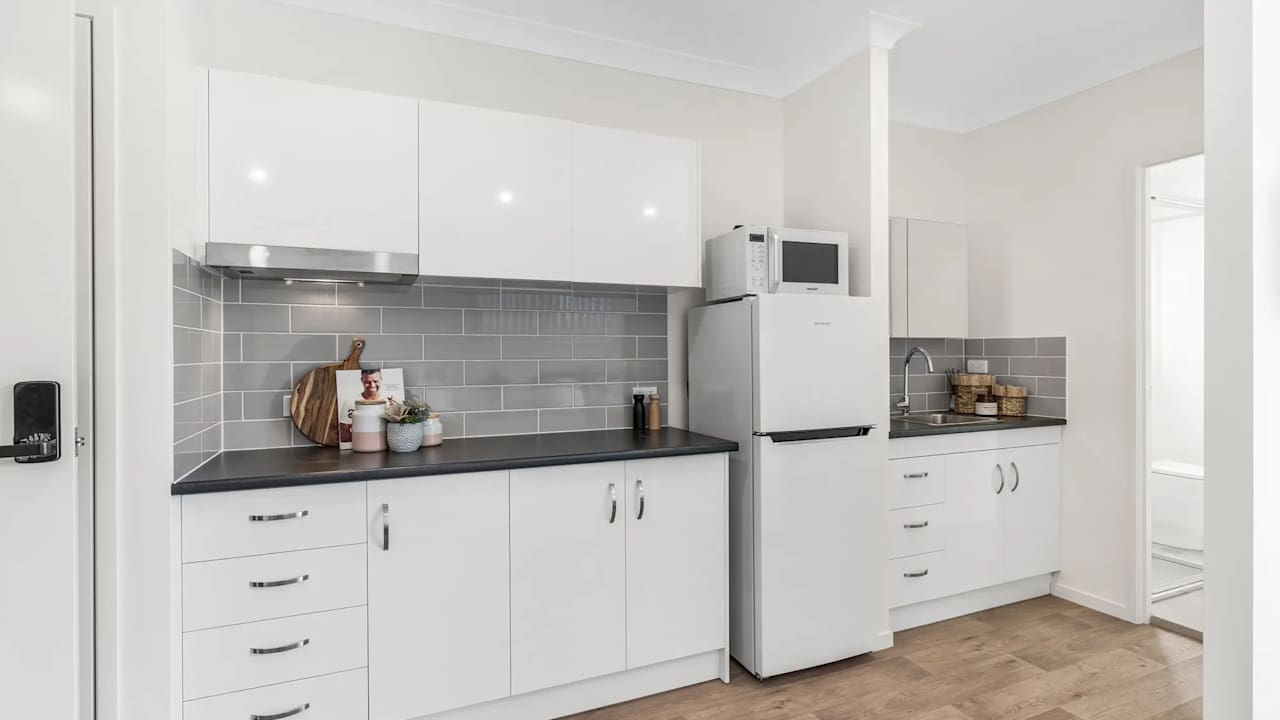 Furnished room studio flat for rent