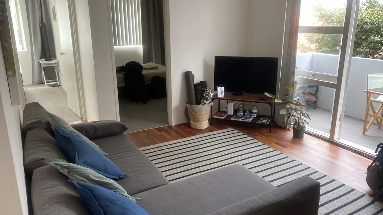 Whole property with 2 rooms for rent
