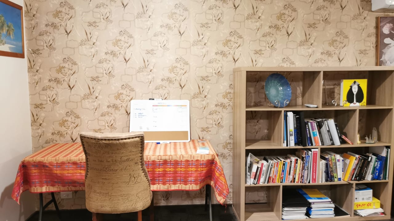 Furnished room in a share house