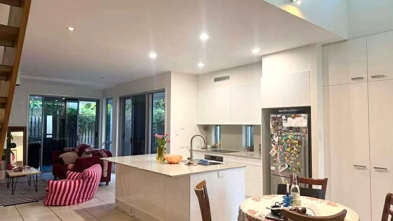 Unfurnished room in a share house