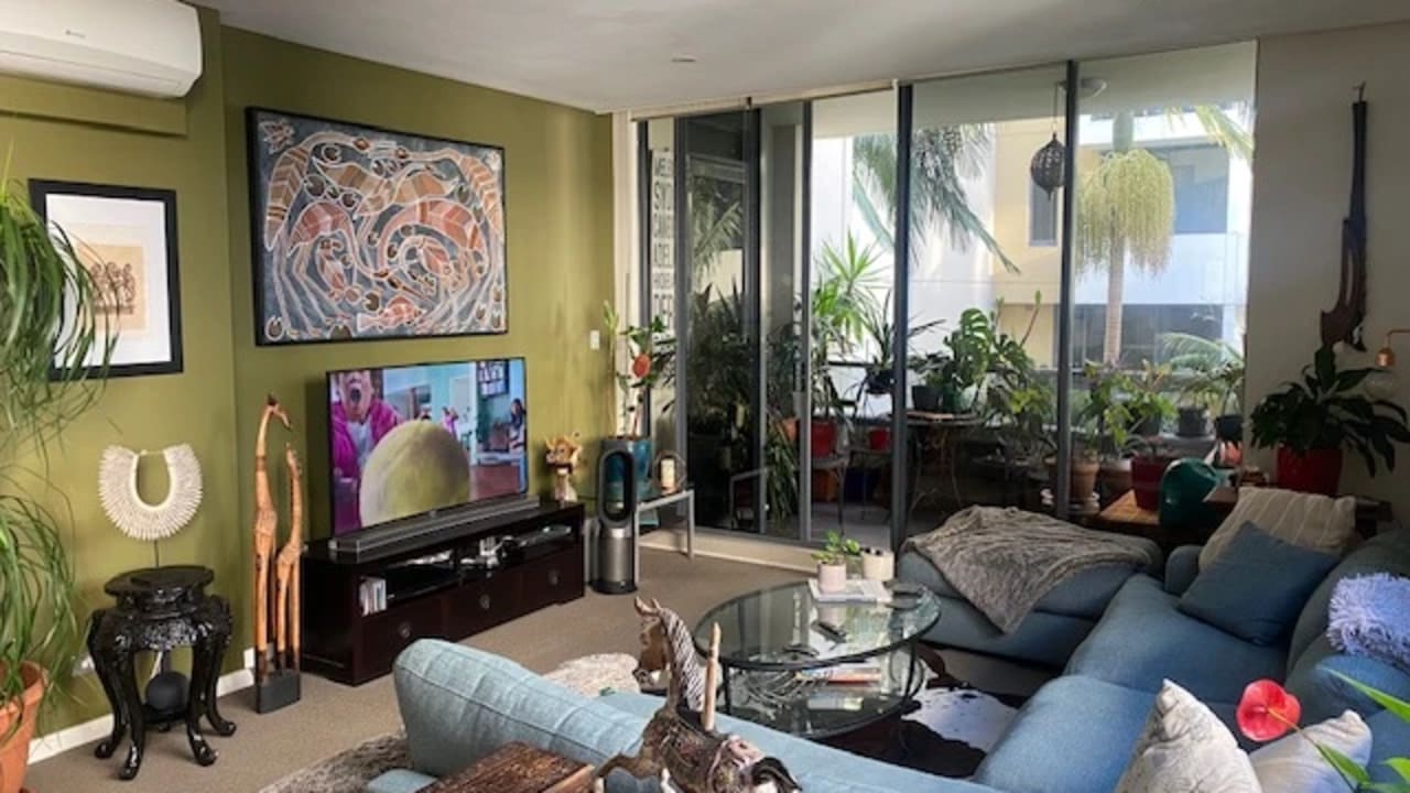 Furnished room in a flatshare
