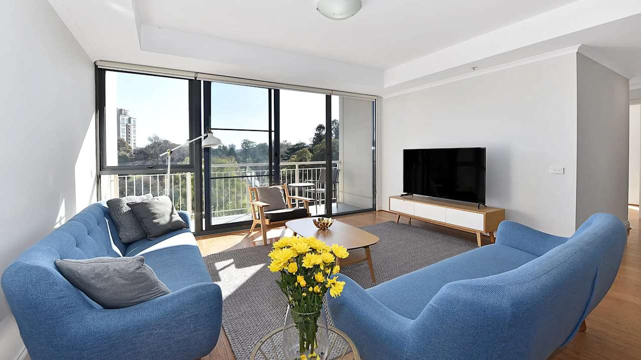 Whole property with 3 rooms for rent