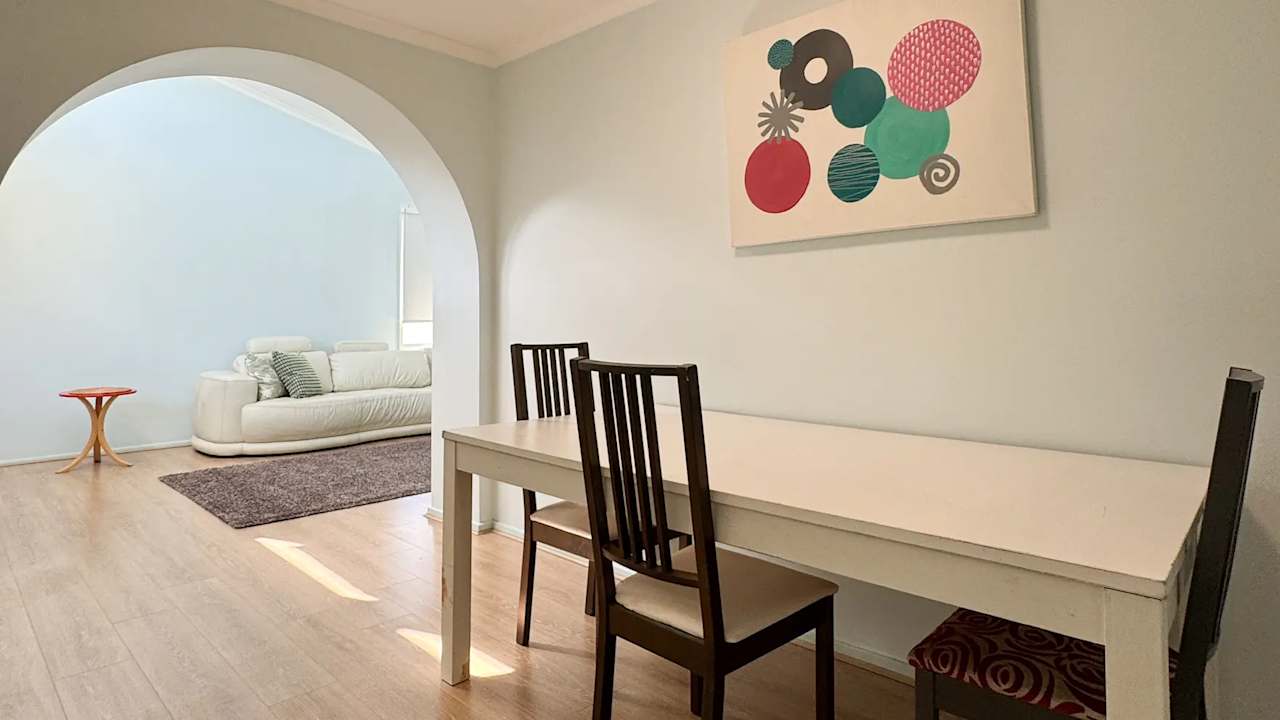 Whole property with 5 rooms for rent