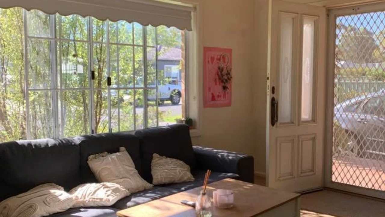 Unfurnished room in a share house