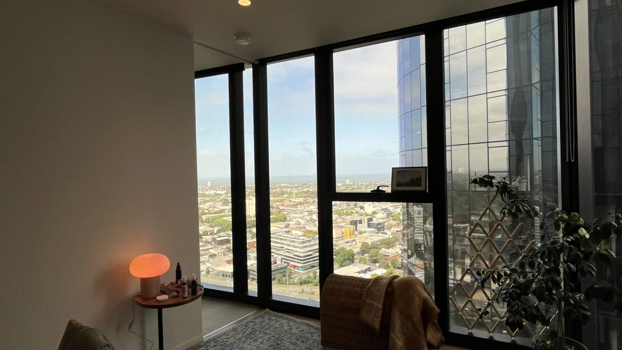 Unfurnished room with own bathroom