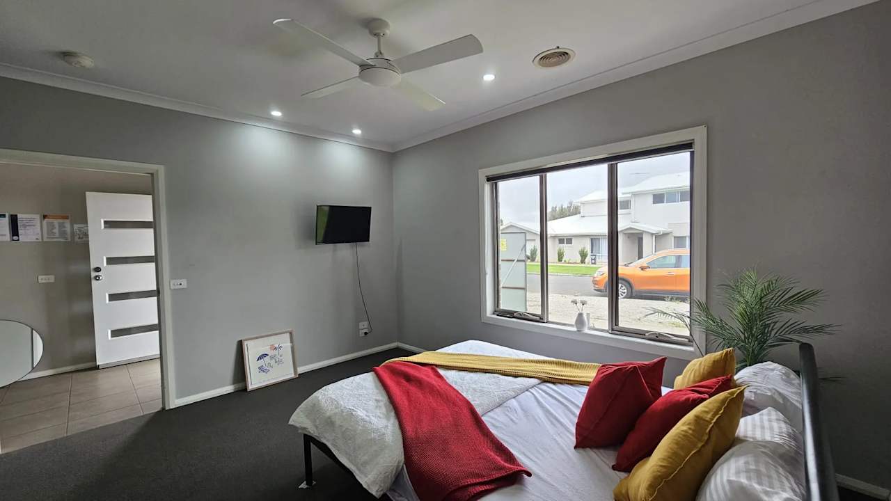 Furnished room with ensuite in a share house