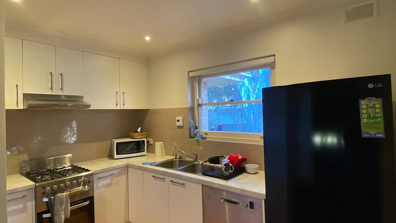 Room in a share house