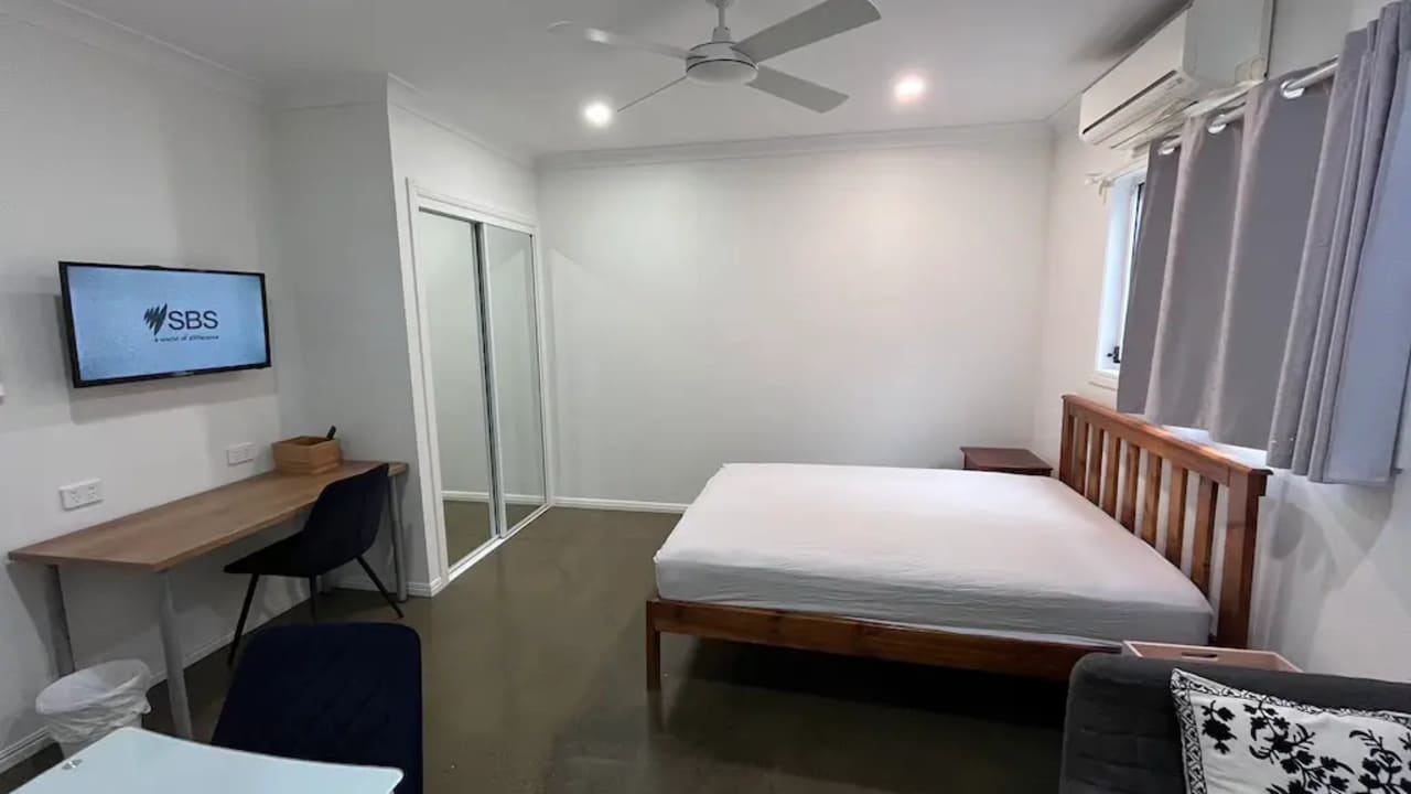 Furnished room with ensuite in a share house