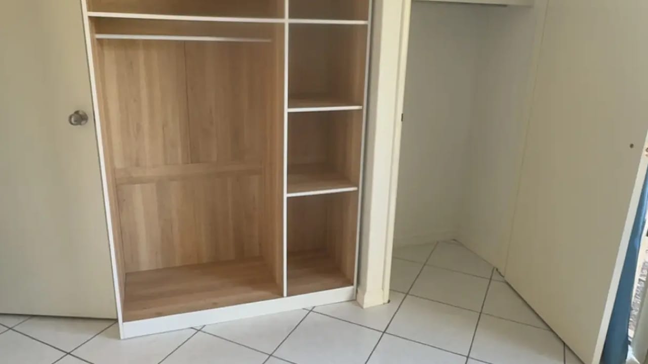 Unfurnished room in a share house