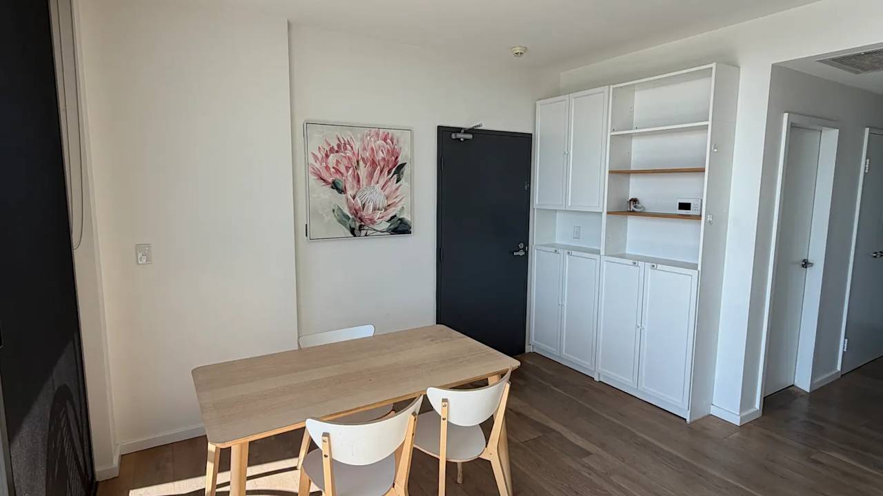 Whole property with 2 rooms for rent