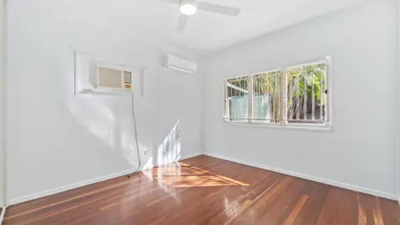 Unfurnished room with own bathroom