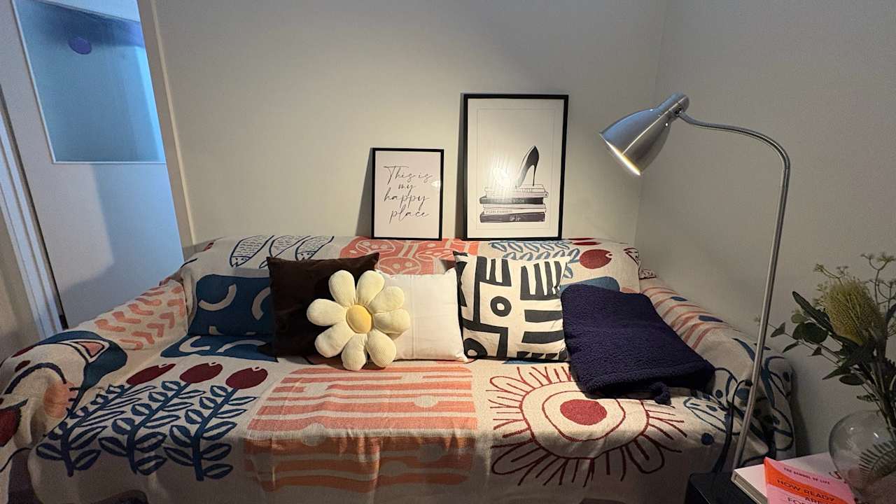 Furnished room with own bathroom