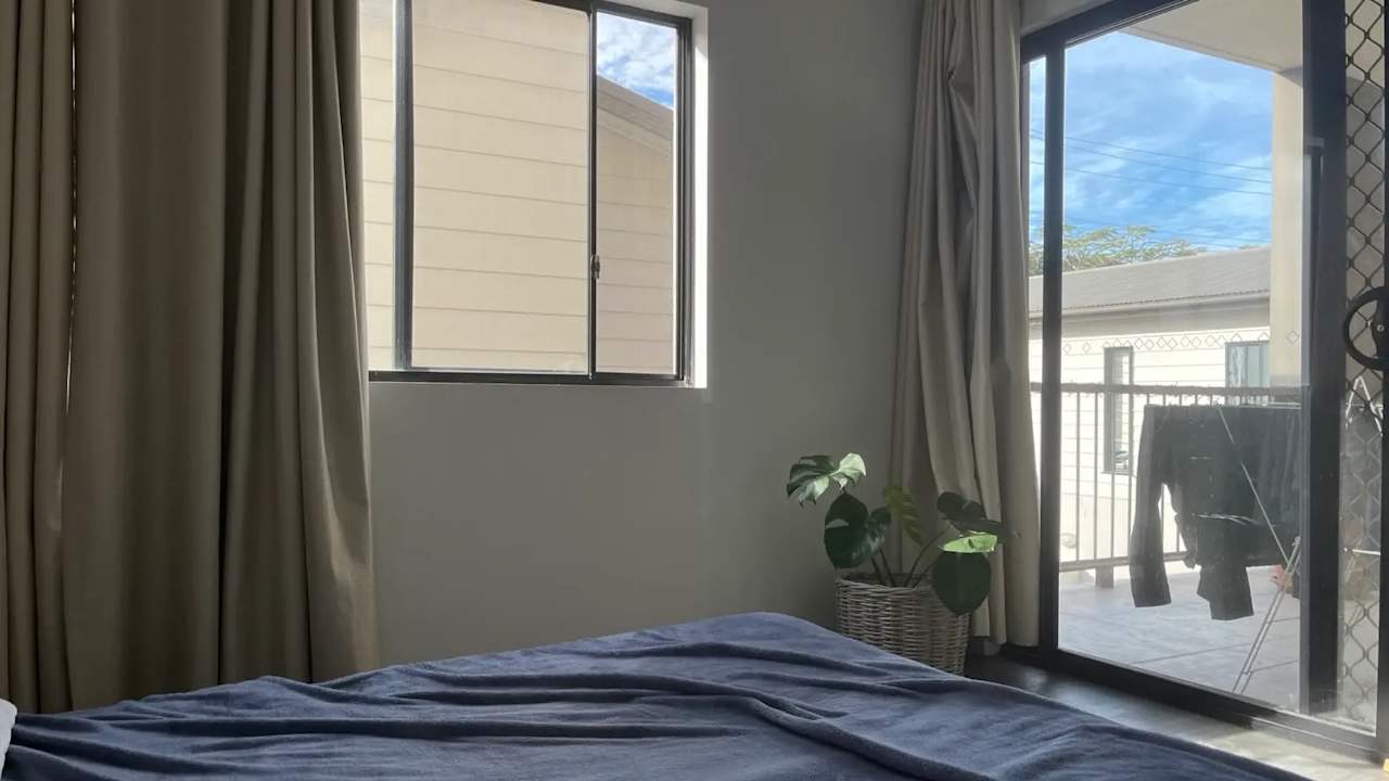 Unfurnished room with ensuite in a flatshare