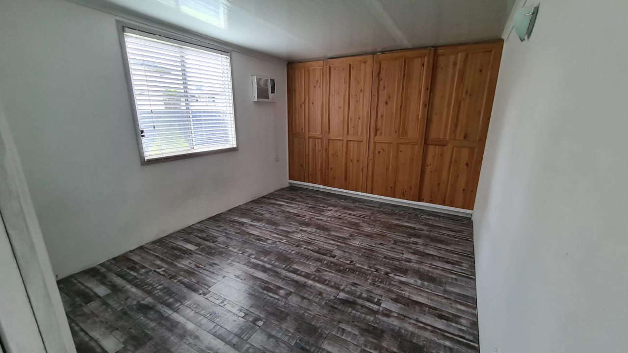 Unfurnished room with own bathroom