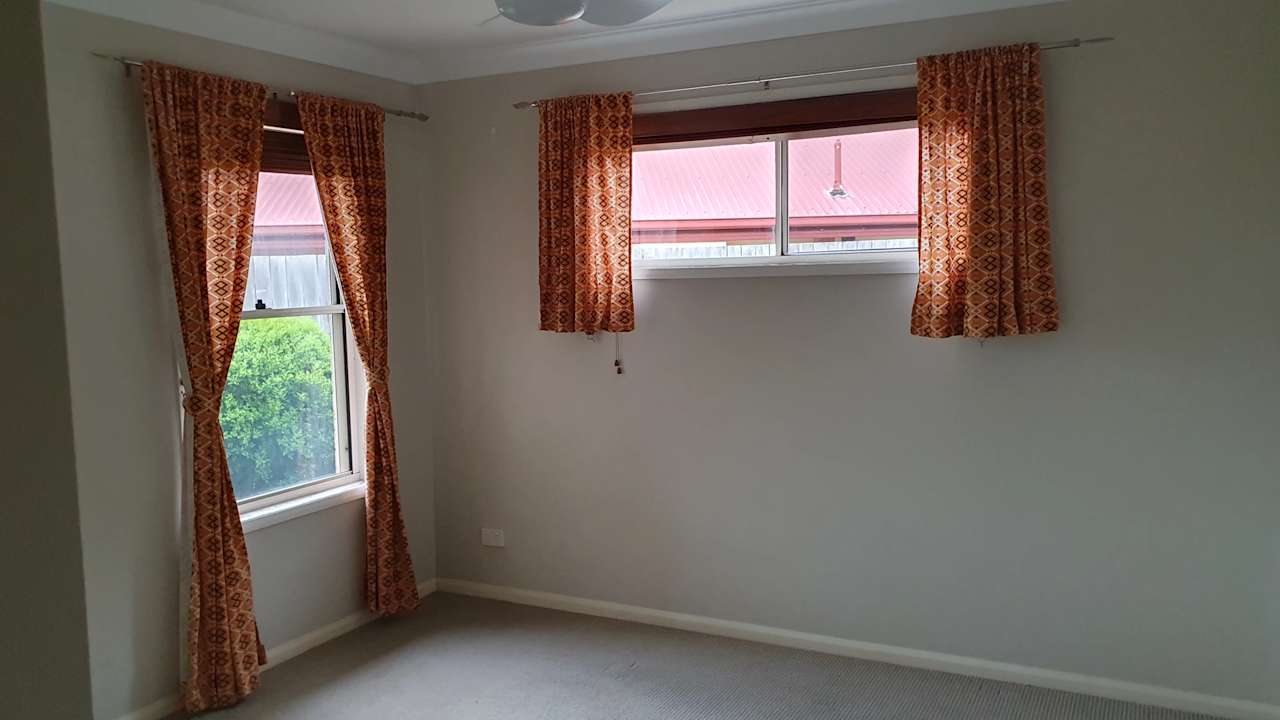 Room with ensuite in a share house