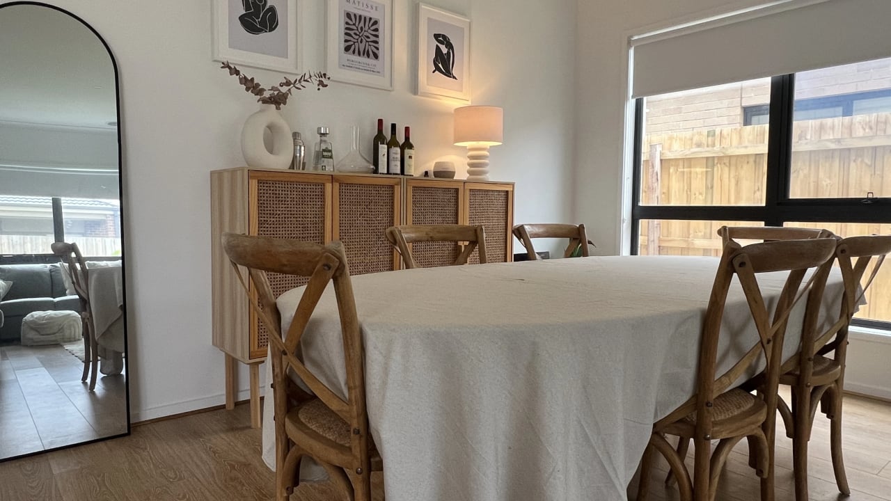 Unfurnished room in a share house