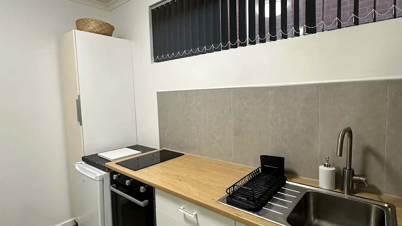 Furnished room studio flat for rent