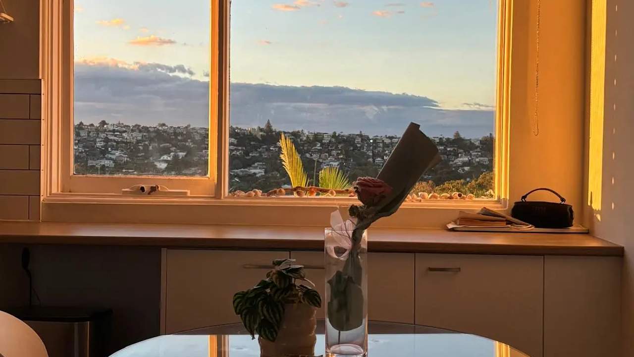 Whole property with 2 rooms for rent