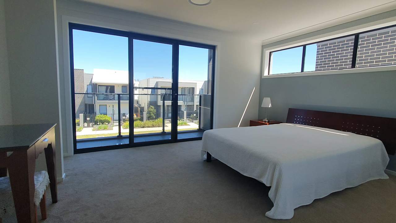 Furnished room in a share house