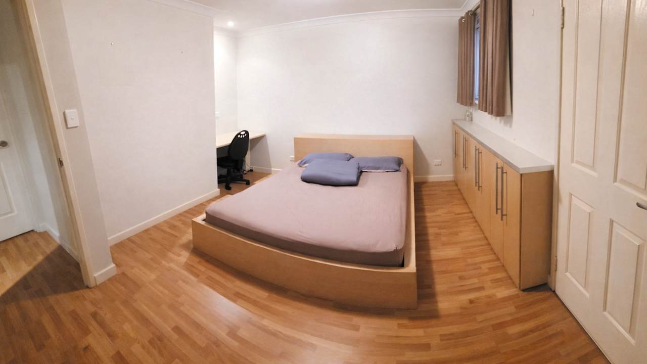 Furnished room in a share house
