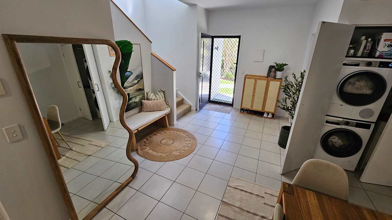 Unfurnished room in a share house