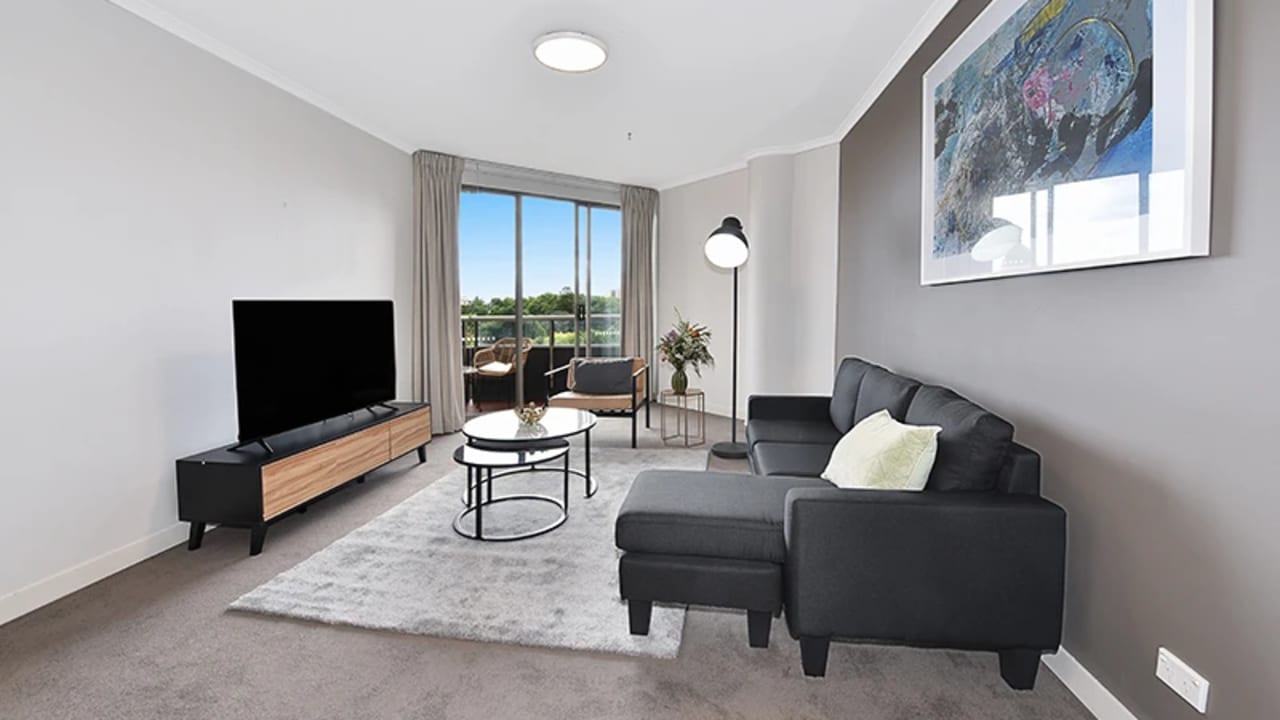 Whole property with 2 rooms for rent