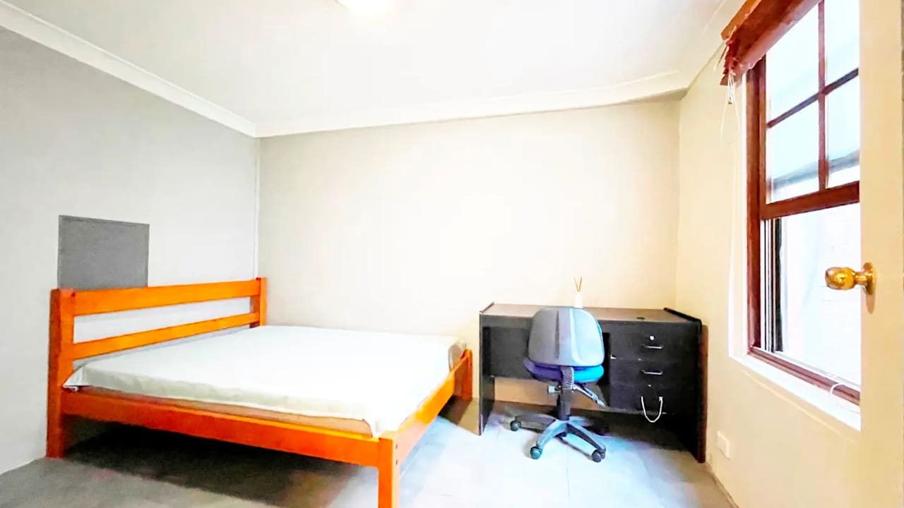 Furnished room with own bathroom