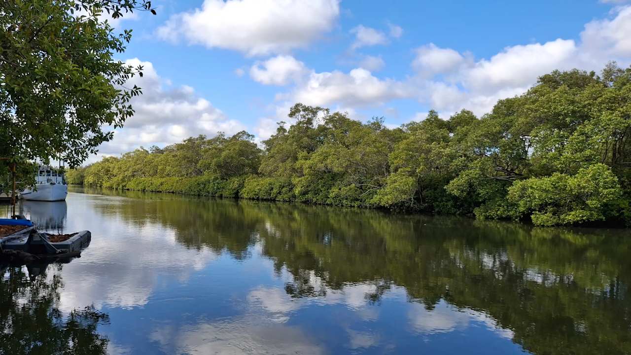 Unfurnished room with own bathroom