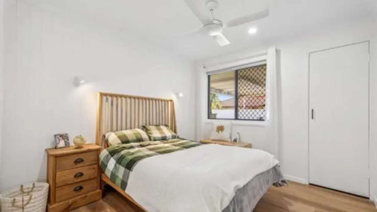 Unfurnished room in a share house