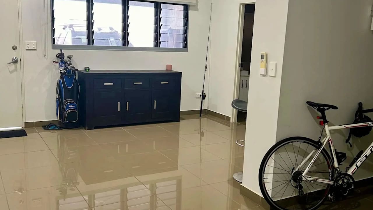 Furnished room in a share house