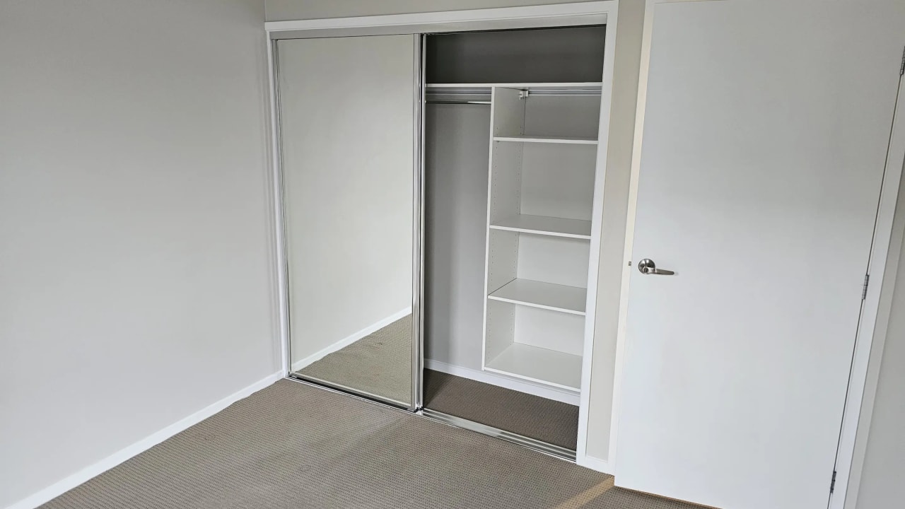 Unfurnished room in a share house