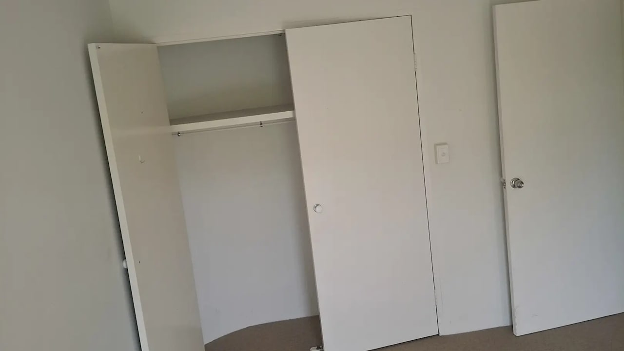 Unfurnished room with own bathroom