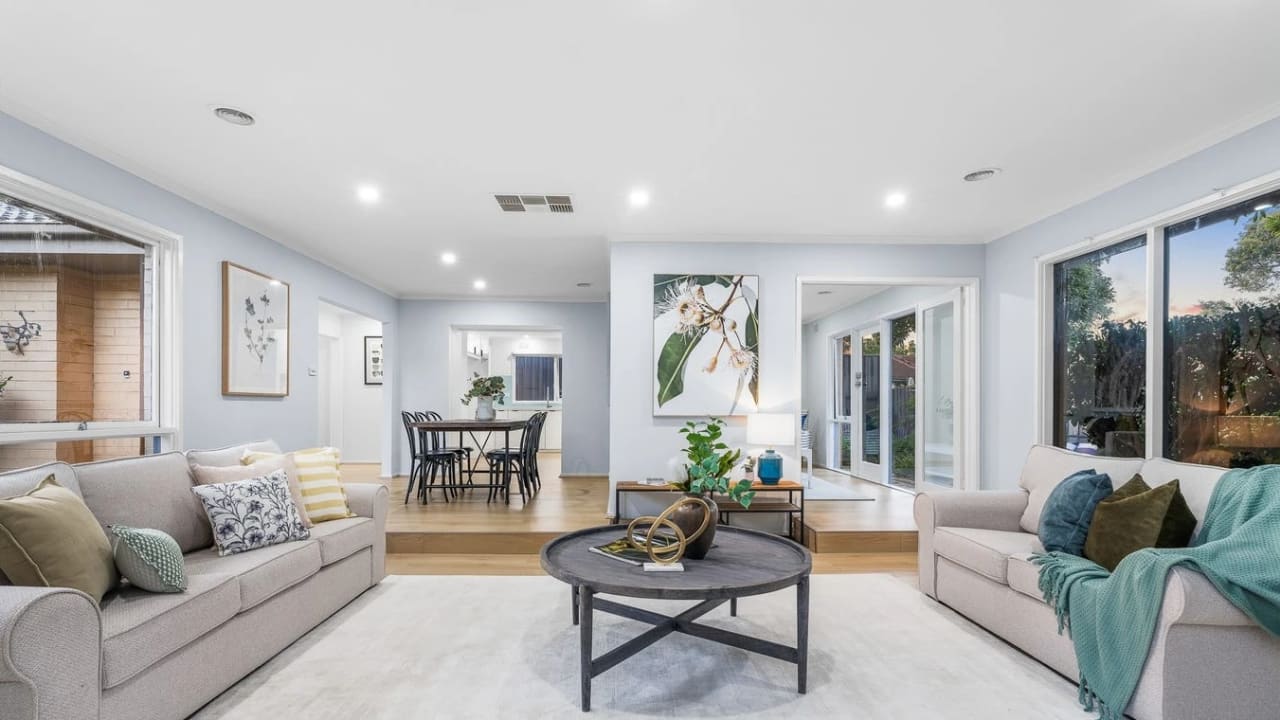 Furnished room in a share house