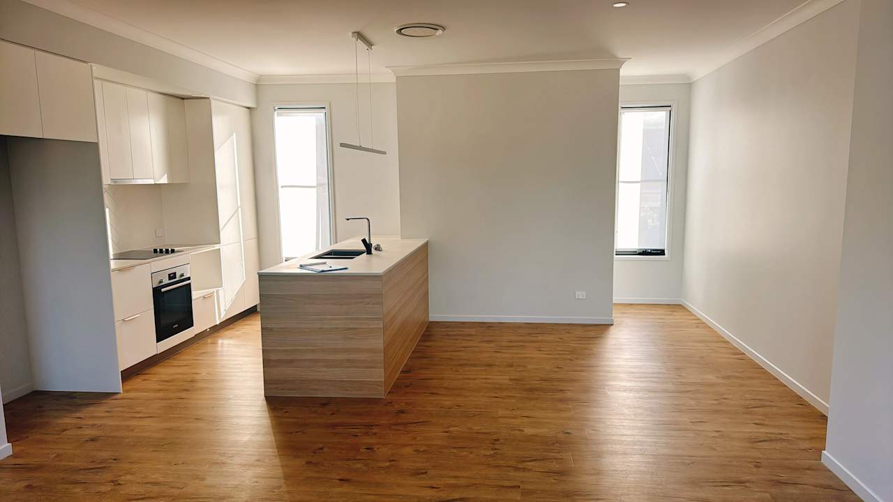 Furnished room with ensuite in a share house