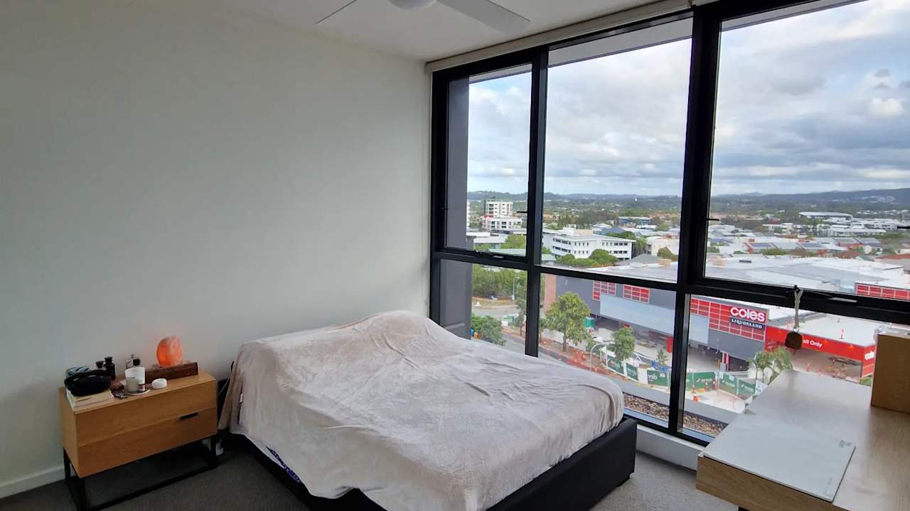 Unfurnished room with own bathroom