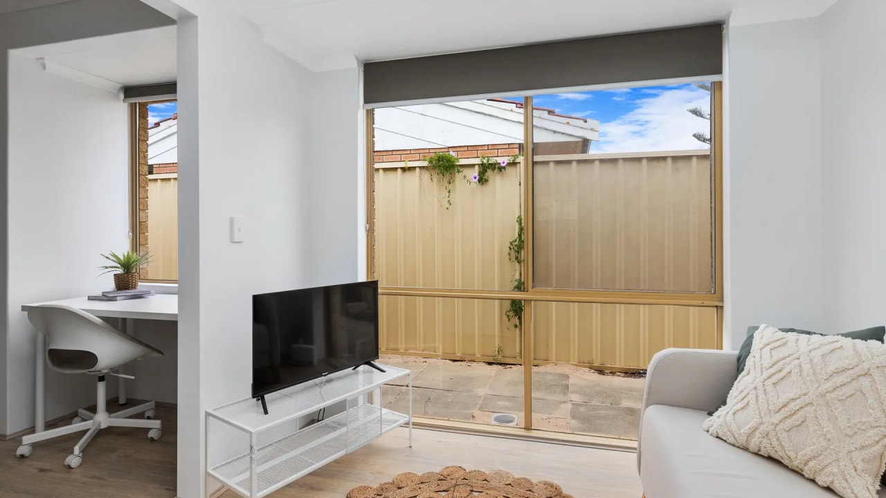 Furnished room with ensuite in a share house
