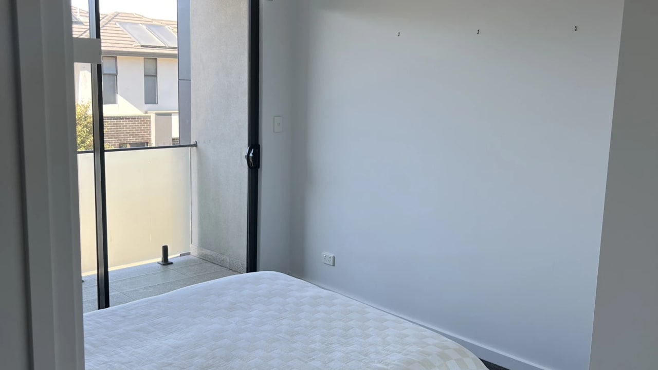 Furnished room with own bathroom
