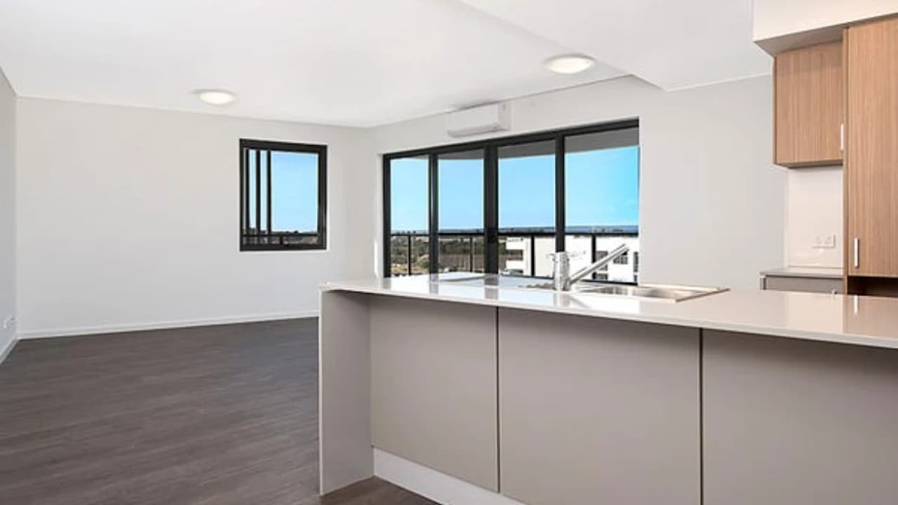 Whole property with 2 rooms for rent
