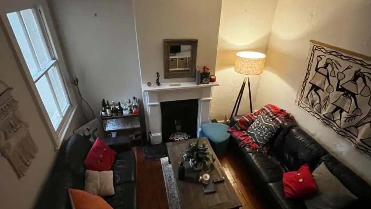 Unfurnished room in a share house