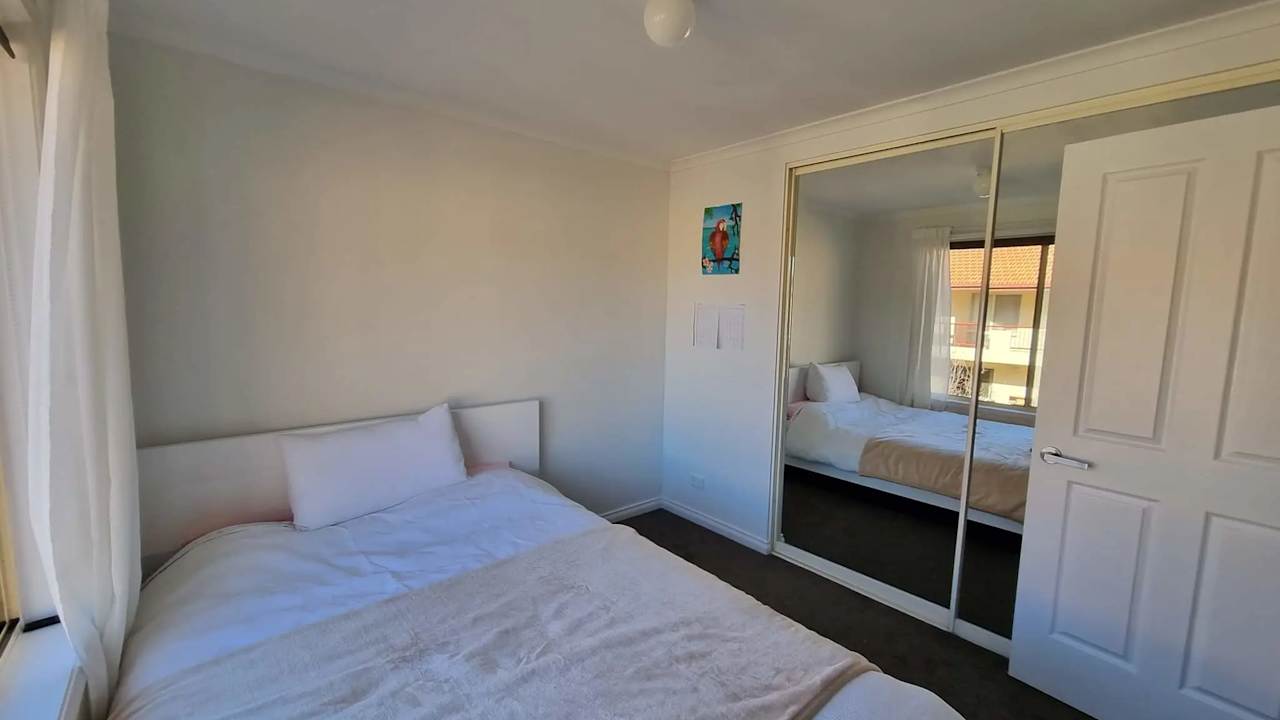 Unfurnished room in a flatshare