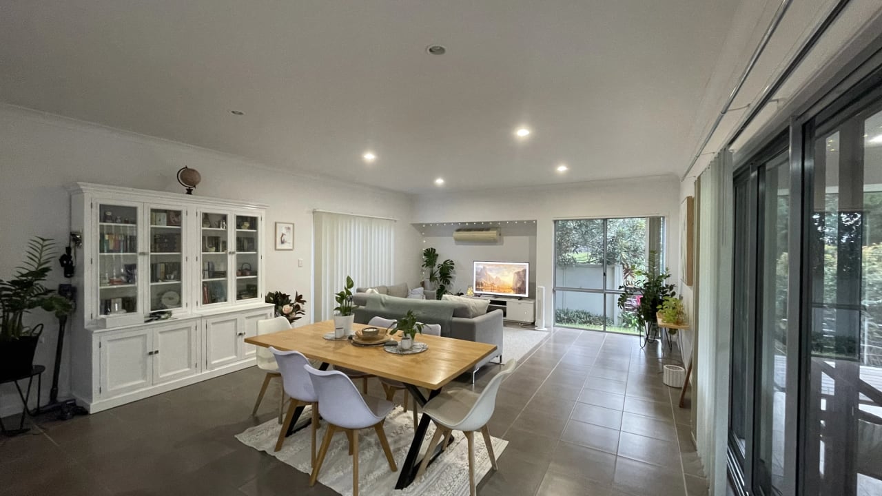 Unfurnished room in a share house