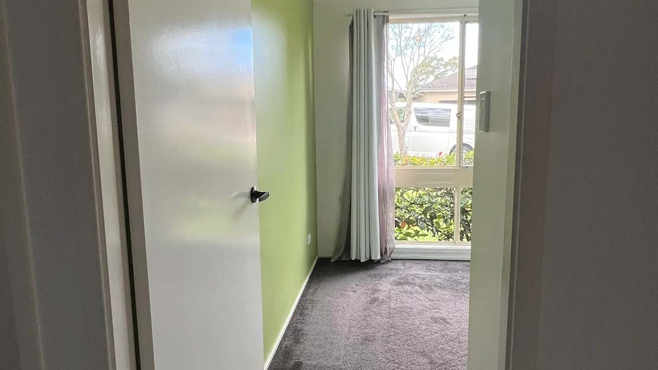 Unfurnished room in a share house