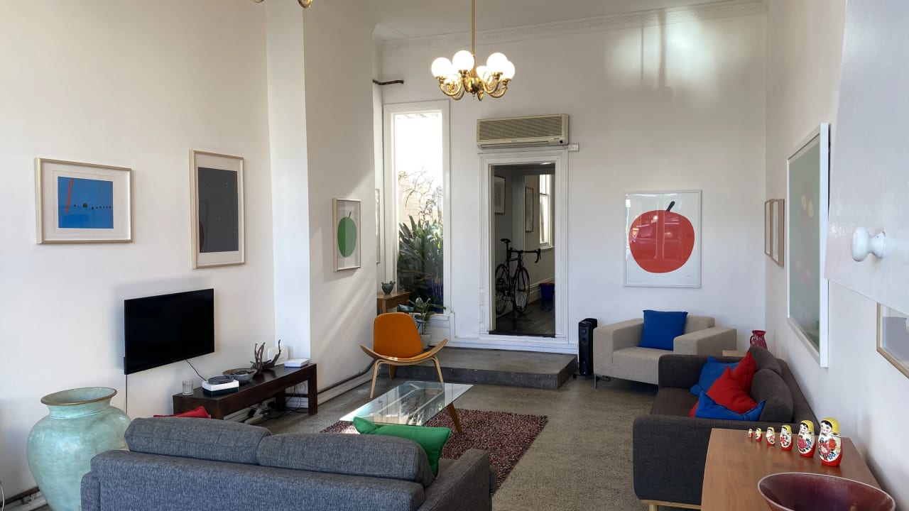 Furnished room in a share house