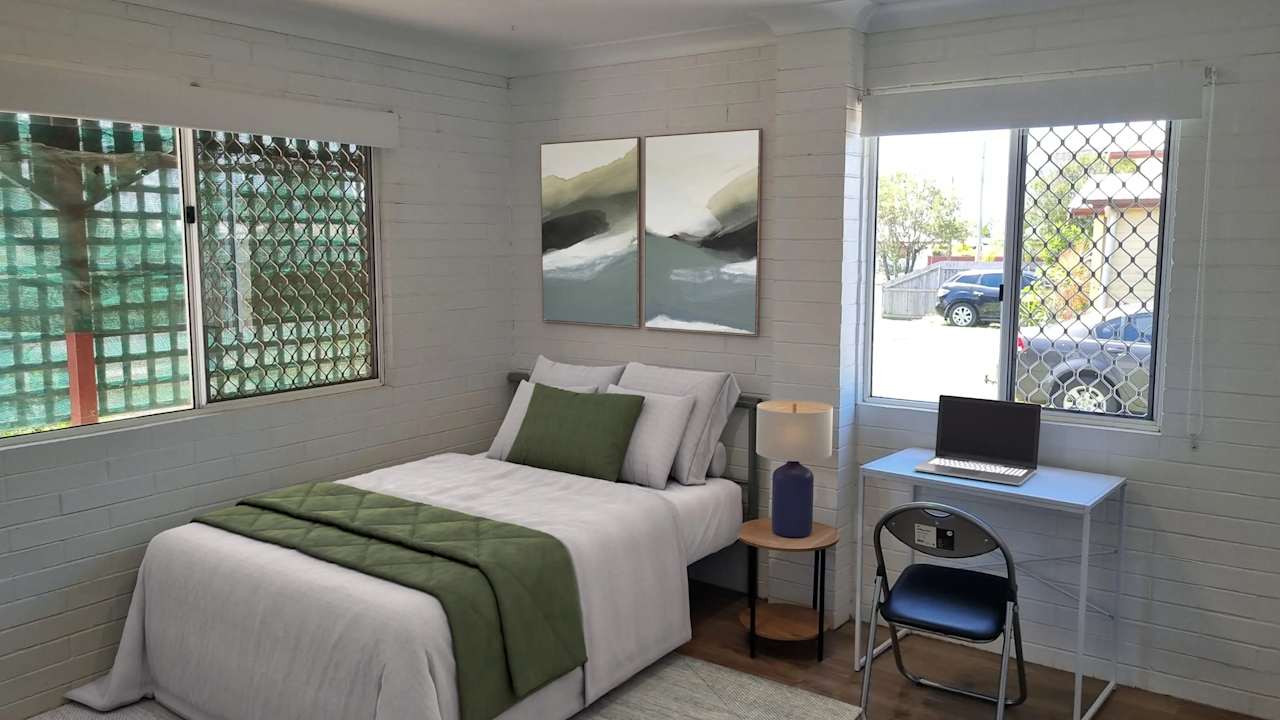 Furnished room in a share house