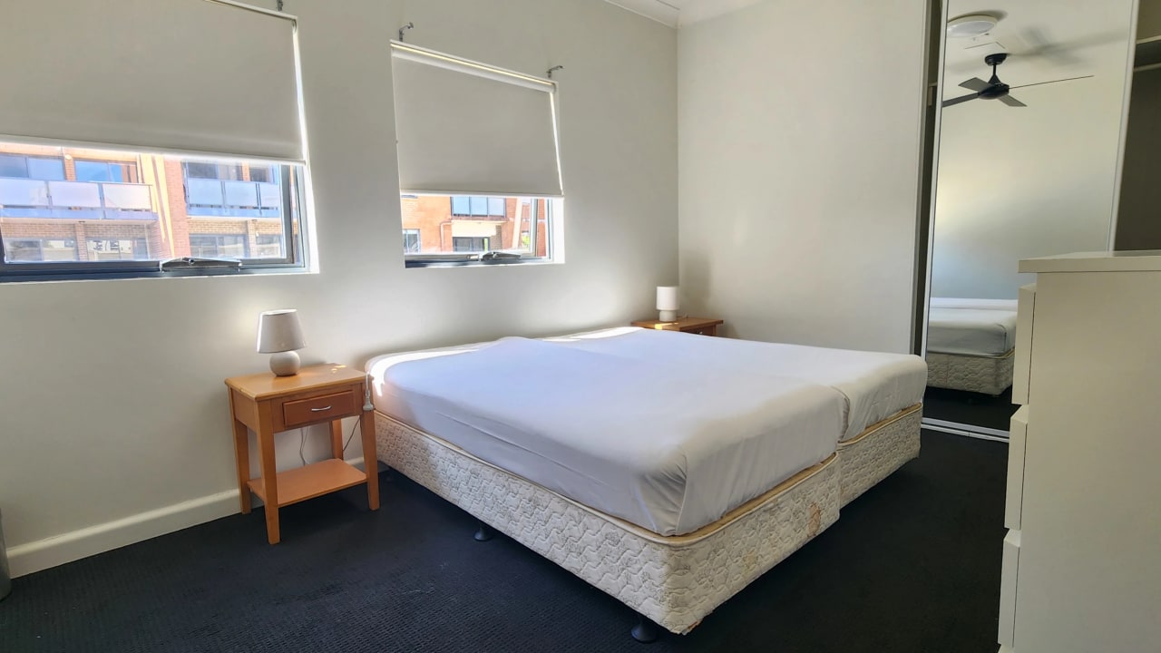 Furnished room in a flatshare