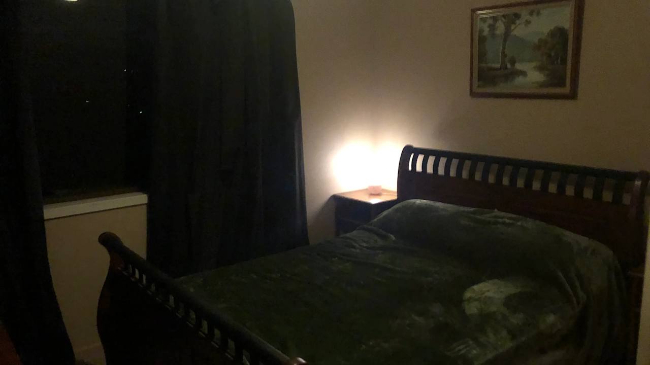 Room in a share house