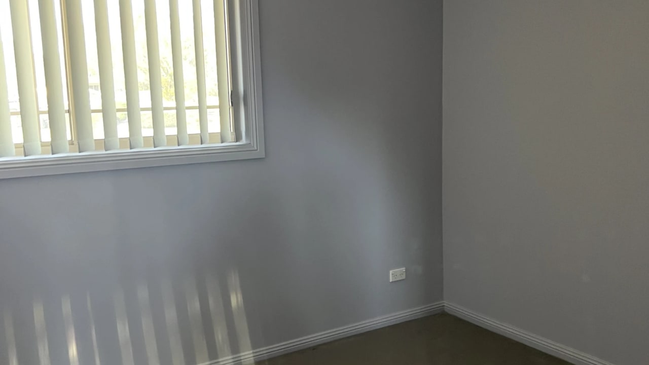 Room in a share house