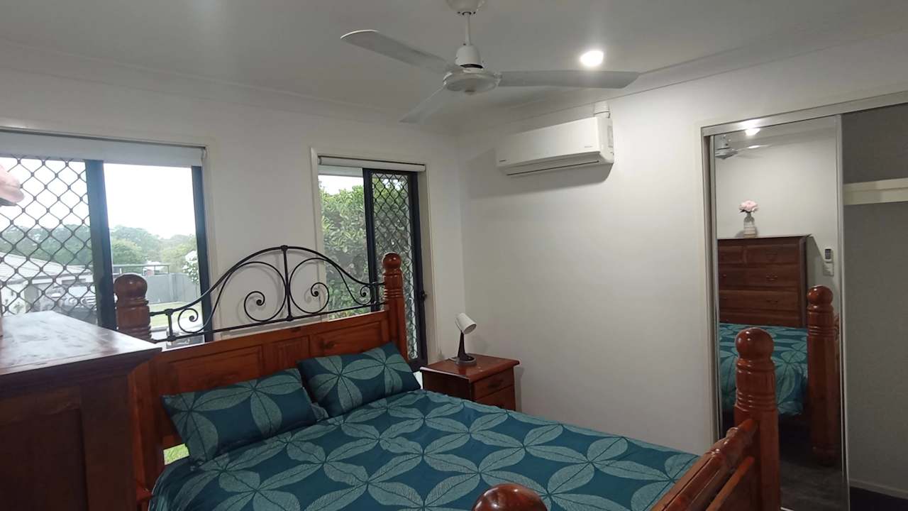 Furnished room in a share house