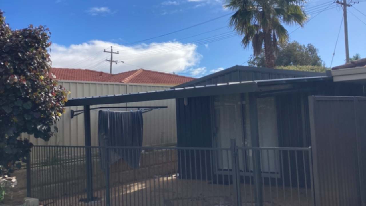 Furnished room granny flat for rent